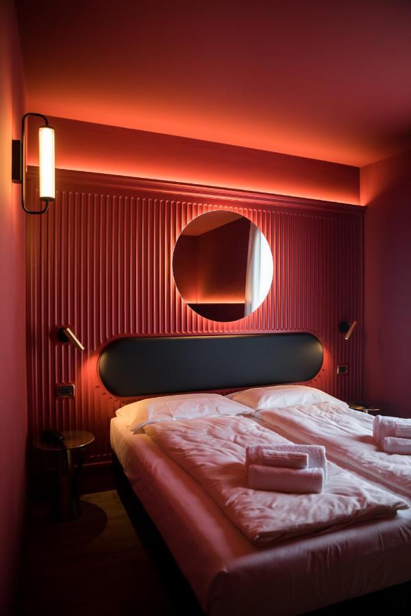 Miro' Hotel