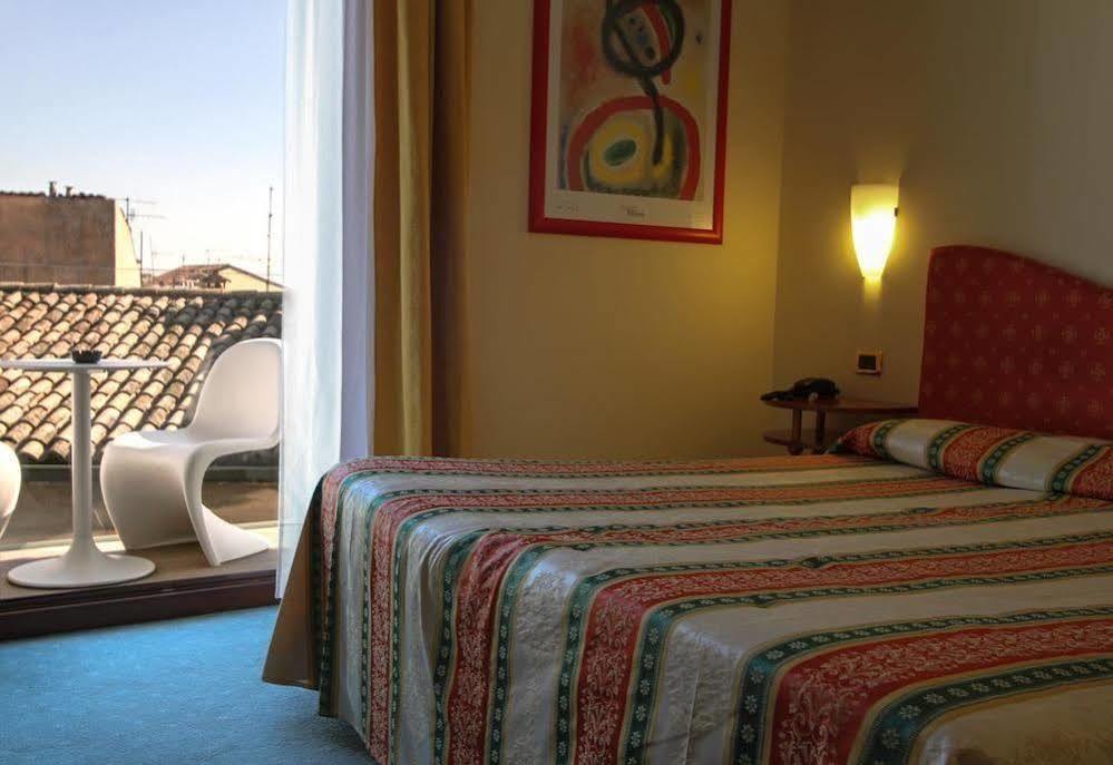 Hotel Miro' 3*