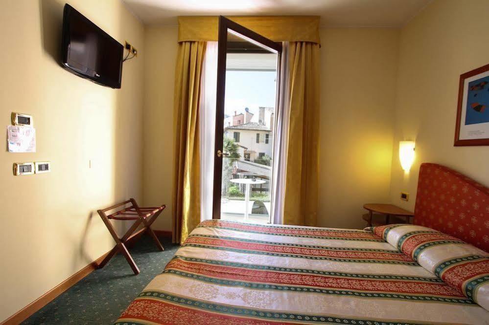 Miro' 3* Garda (Verona)